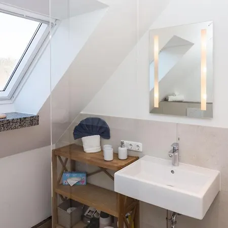 Haus Seerose Whg 1 Apartment Westerland