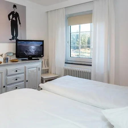 Haus Seerose Whg 1 *